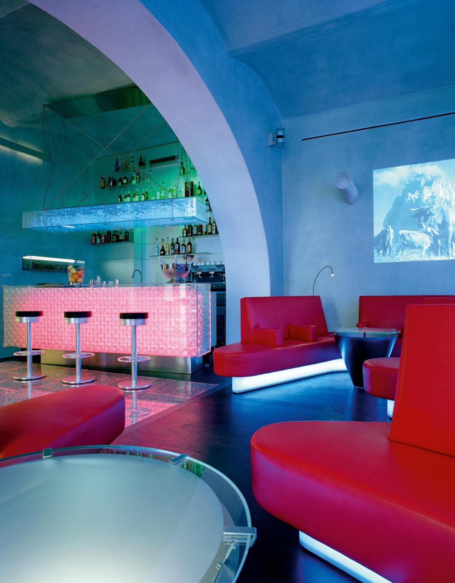 Hotel Greif, A Member Of Design Hotels โบลซาโน ภายนอก รูปภาพ