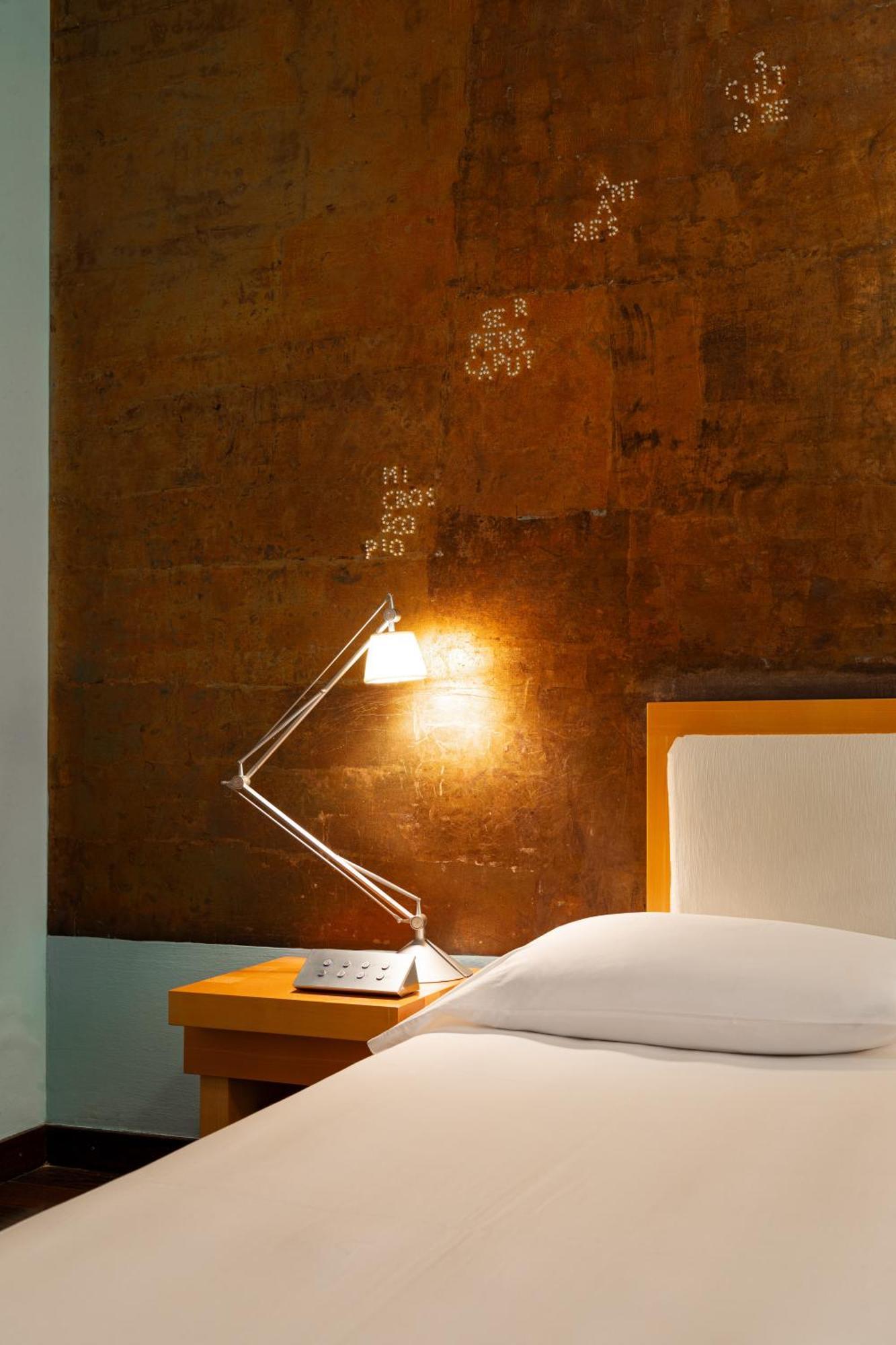 Hotel Greif, A Member Of Design Hotels โบลซาโน ภายนอก รูปภาพ